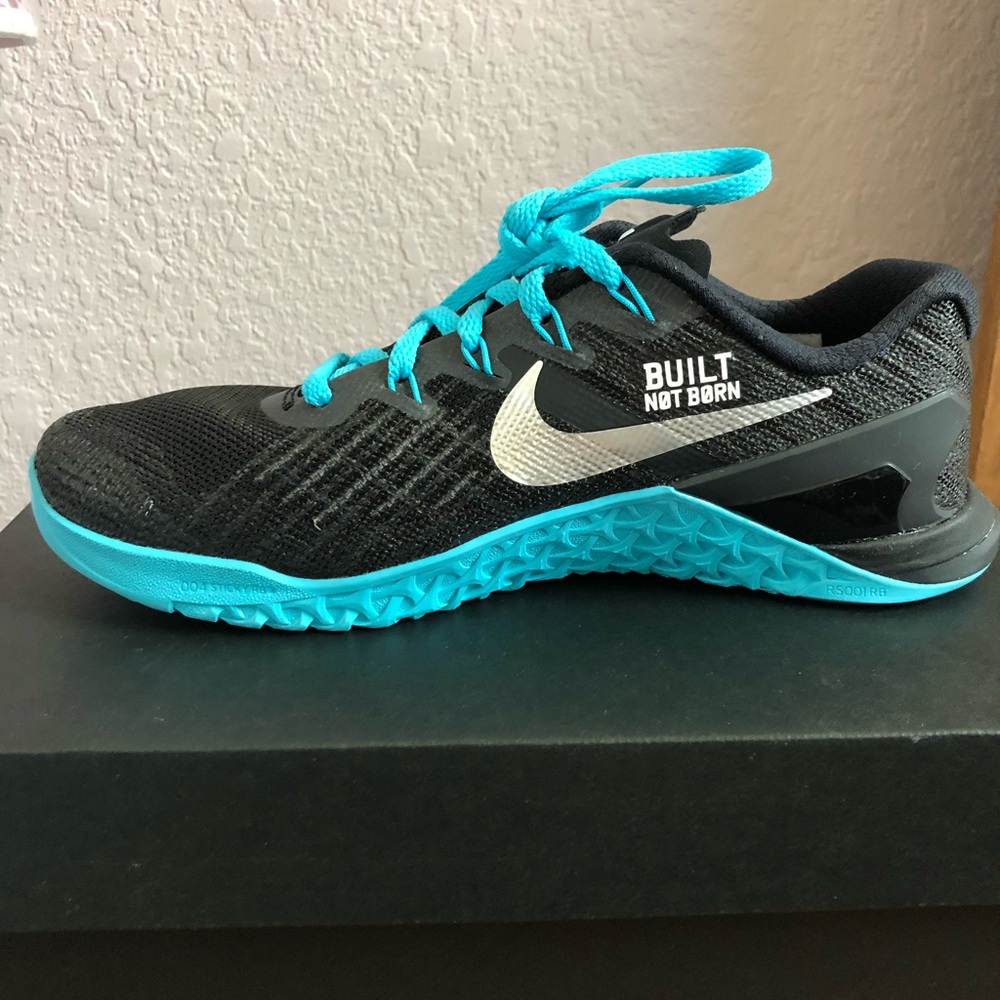 Custom Nike Metcon 3